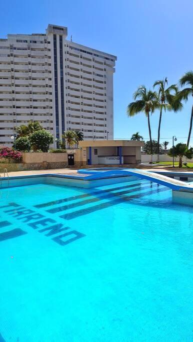 2 Habitaciones Con Hermosa Vista Al Mar Porlamar Bagian luar foto